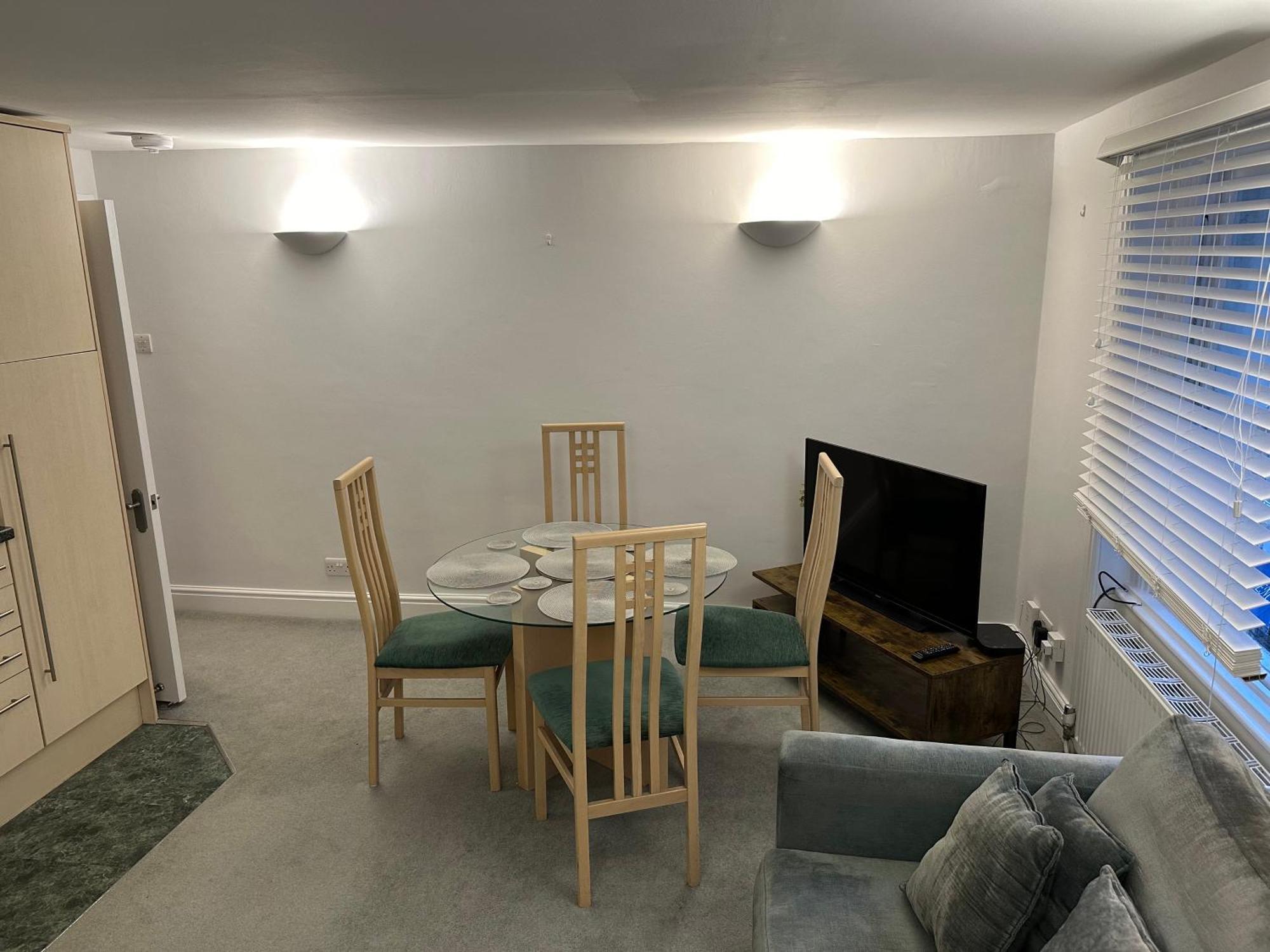 1 Bedroom Cg Apartment